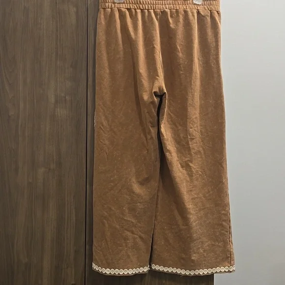 Umgee Peace Lace Applique Mineral Wash Wide Leg Pants-Size Large - Picture 14 of 16